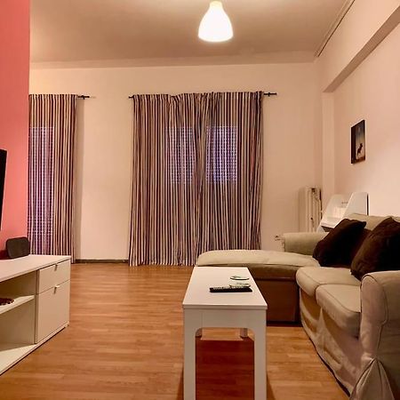 2 Bedroom Apartment 300 Meters Metro Aghios Loanis Athen Exterior foto